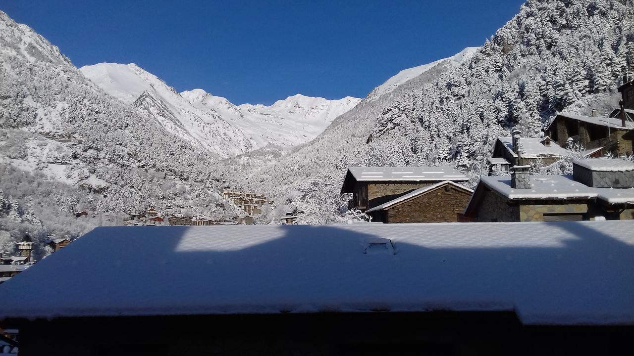 Xalet Besoli Аринсал Екстериор снимка