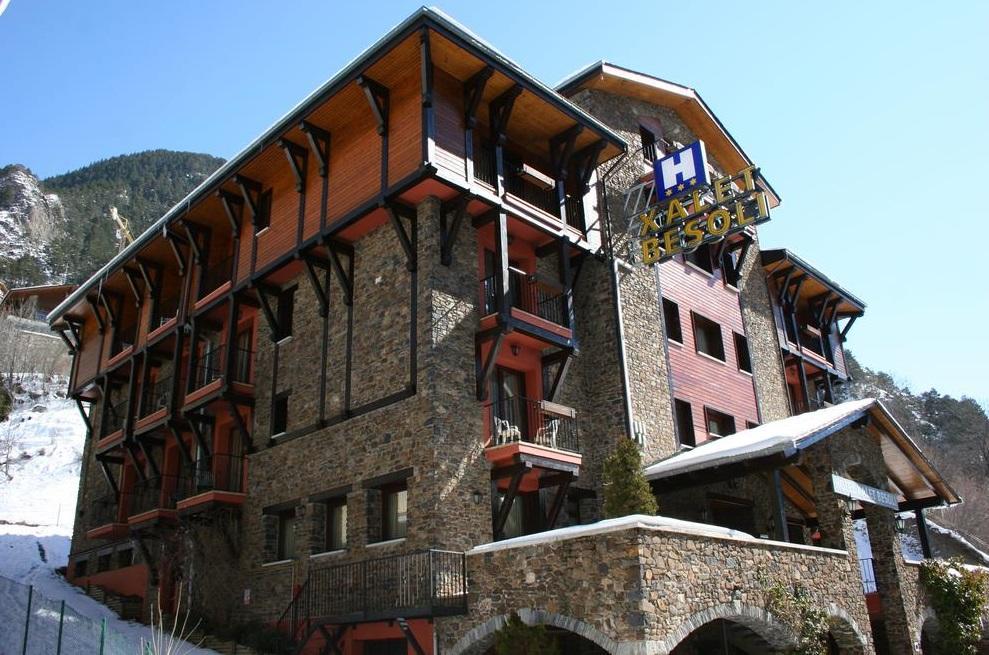 Xalet Besoli Аринсал Екстериор снимка